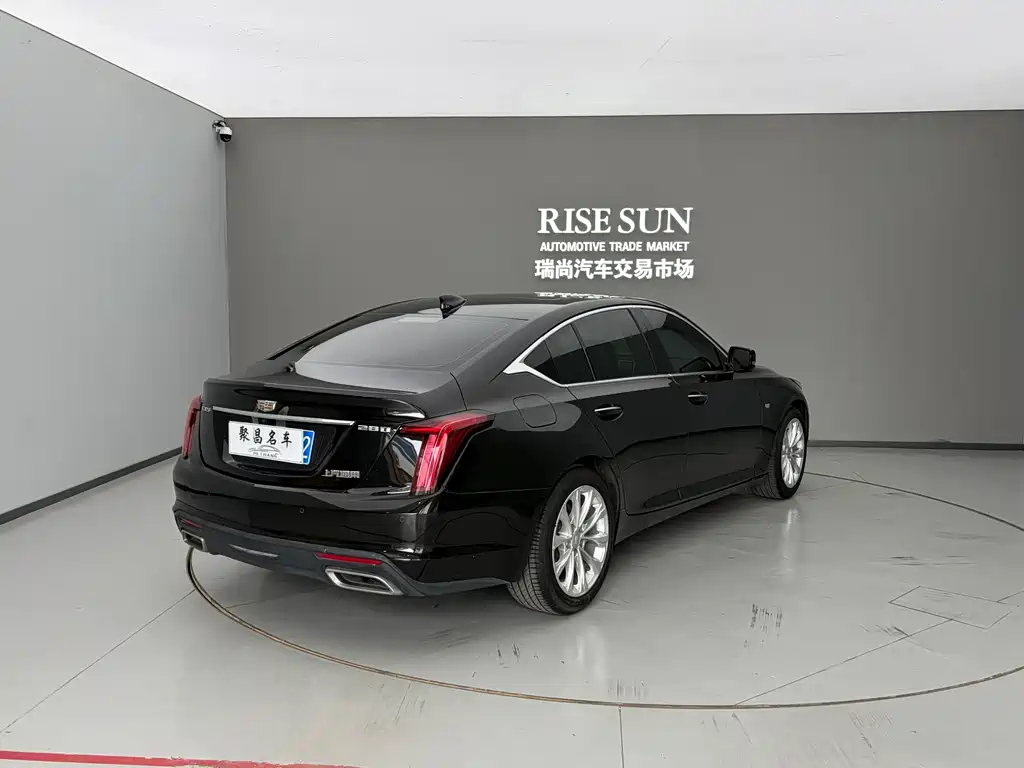 Cadillac CT5 2022 — фото 12