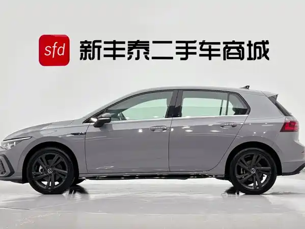 Volkswagen Golf 2022