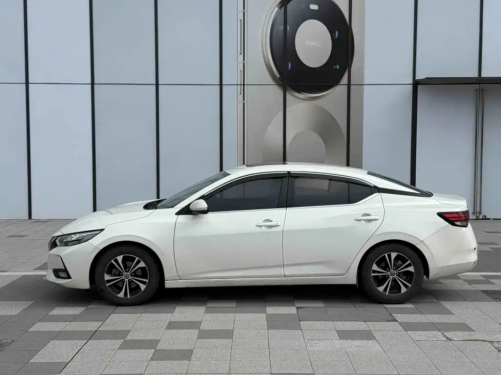 Nissan Sylphy 2019 — фото 12