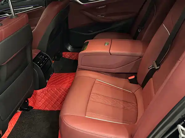 BMW 5 Series 2022