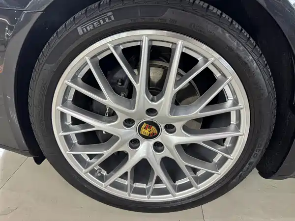 Porsche Panamera 2022