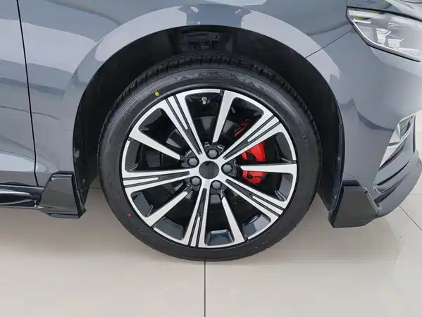 Geely Xingrui 2025