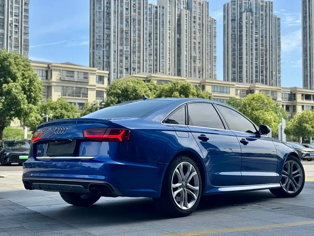 Audi S6 2016 — фото 2