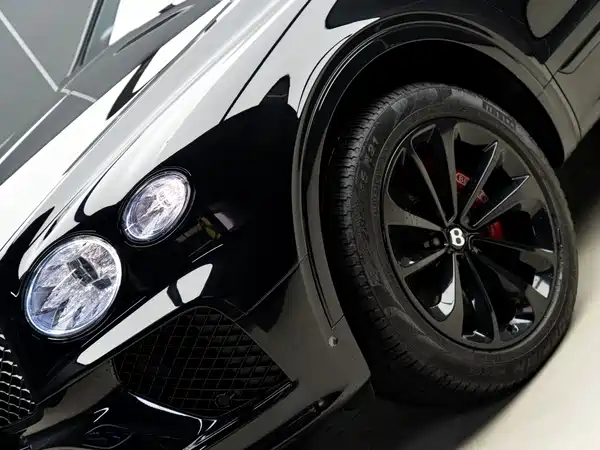 Bentley Bentayga 2024