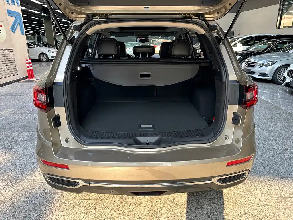 Renault Koleos 2018 — фото 12