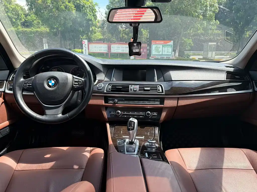 BMW 5 Series 2017