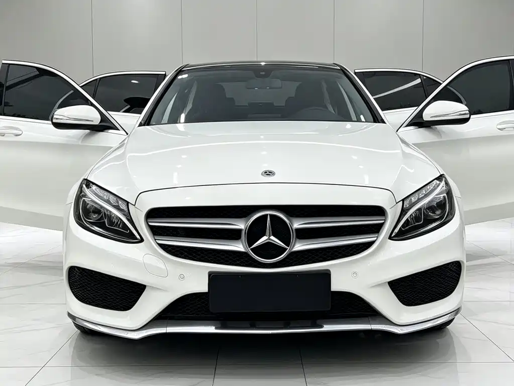 Mercedes-Benz C-Class 2018