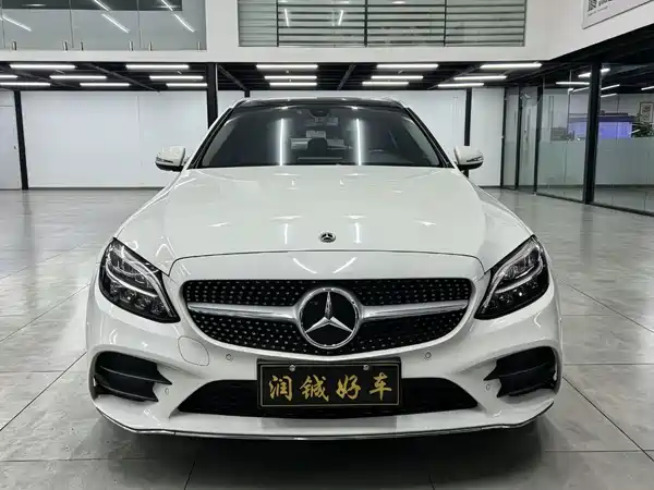 Mercedes-Benz C-Class 2019
