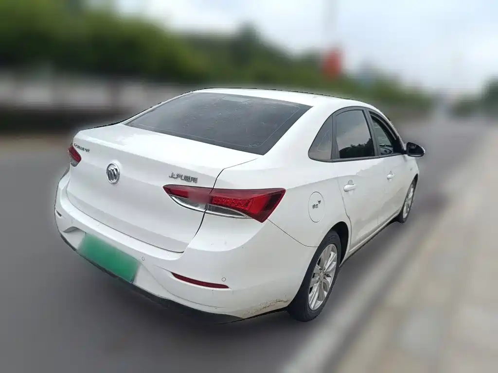 Buick Excelle GT 2022 — фото 5