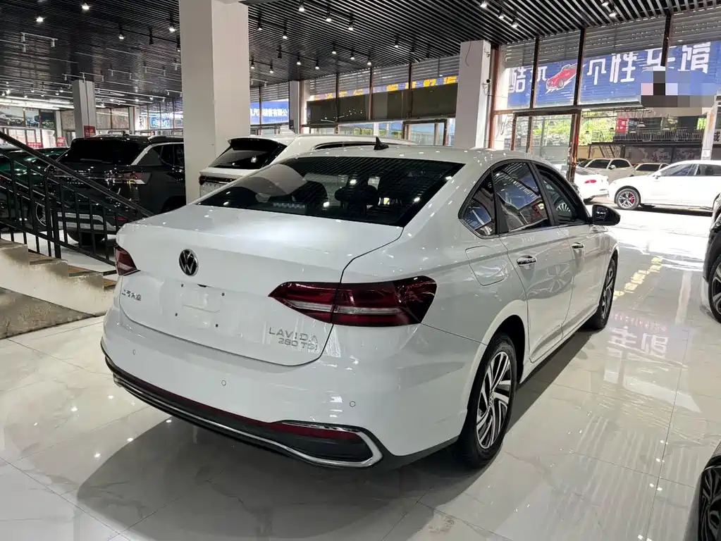 Volkswagen Lavida 2022