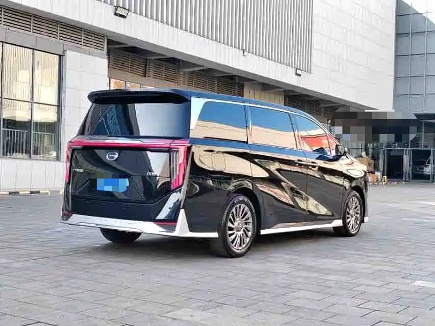 GAC Trumpchi M8 2023 — фото 3