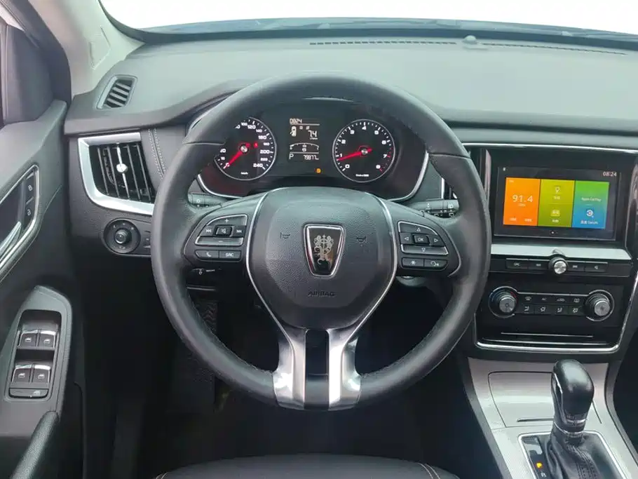 Roewe RX5 2018 — фото 15
