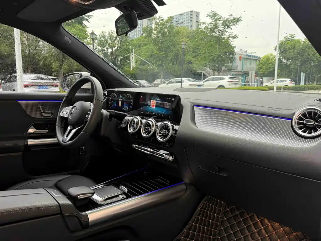 Mercedes-Benz GLA 2021 — фото 11