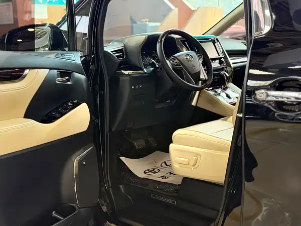 Toyota Alphard 2018