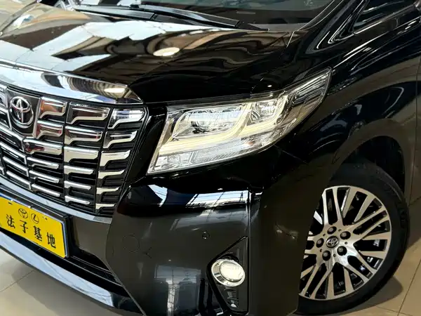 Toyota Alphard 2018