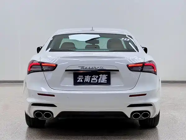 Maserati Ghibli 2014