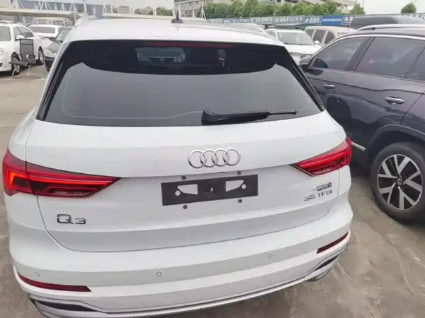 Audi Q3 2022
