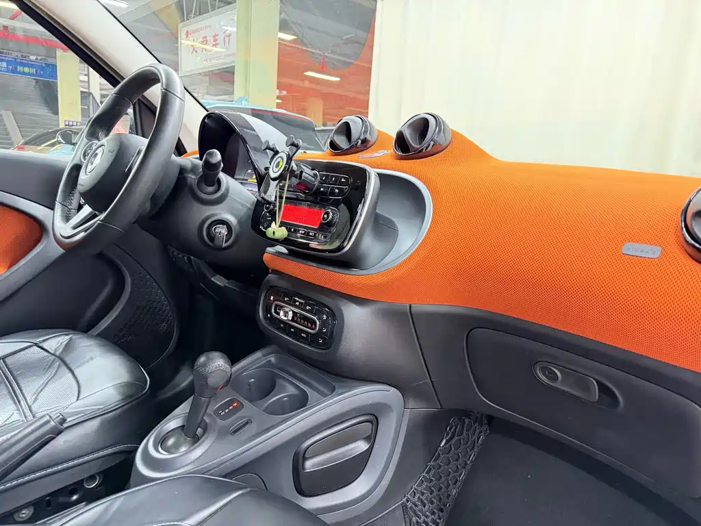 smart Forfour 2016 — фото 15