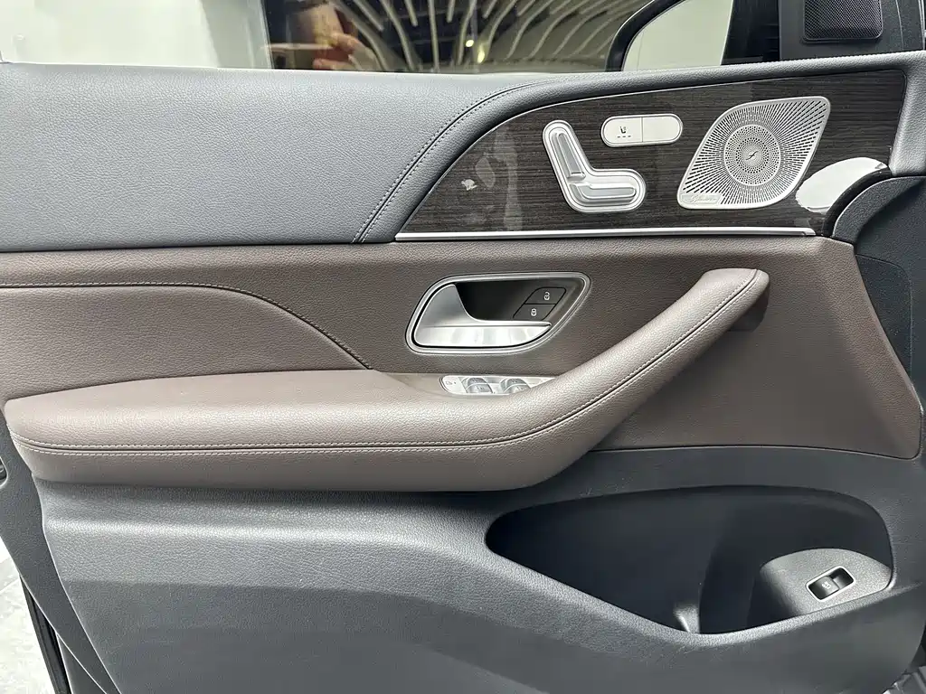 Mercedes-Benz GLS 2023 — фото 22