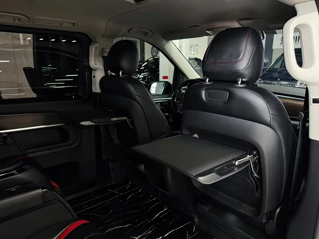 Mercedes-Benz V-Class 2022