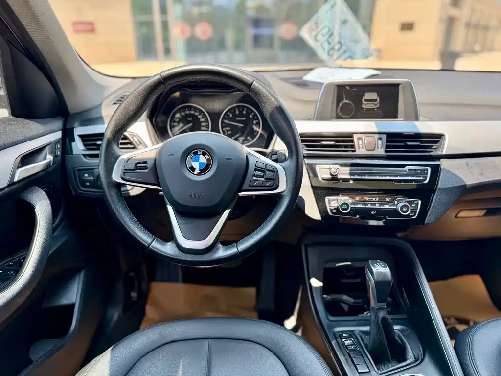 BMW X1 2017 — фото 6