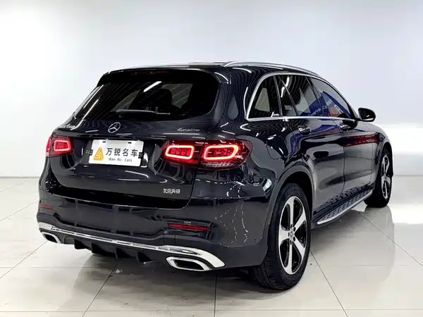 Mercedes-Benz GLC 2023