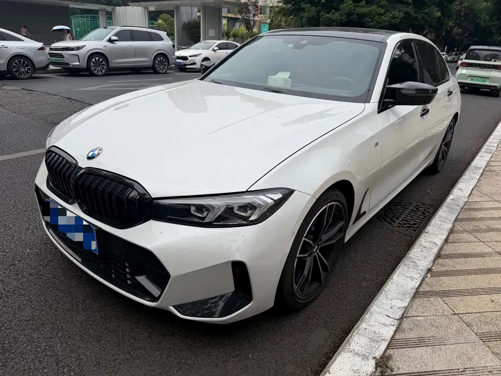 BMW 3 Series 2023 — фото 1