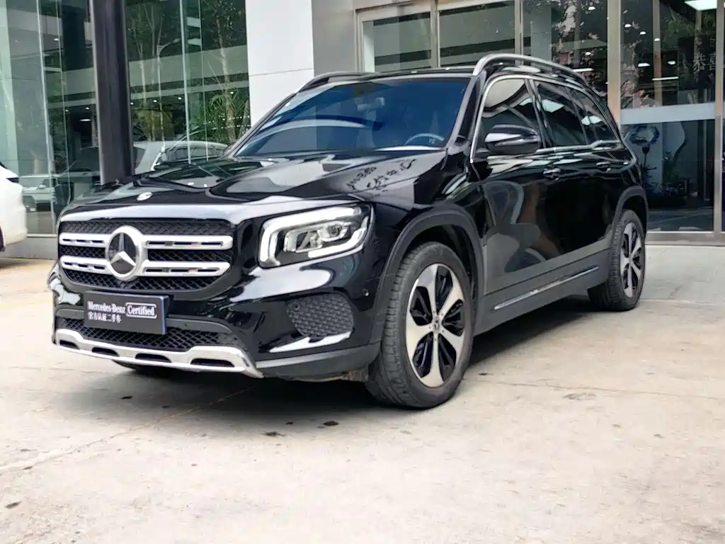 Mercedes-Benz GLB 2021 — фото 1