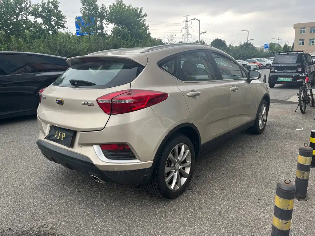 Geely Emgrand GS 2017 — фото 3