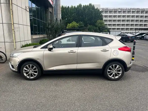 Geely Emgrand GS 2017