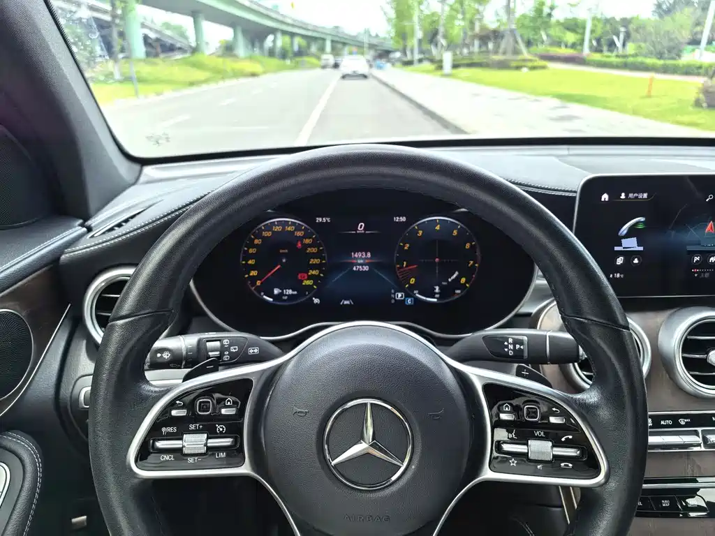 Mercedes-Benz GLC 2020