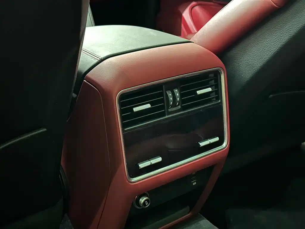 Porsche Cayenne 2019 — фото 11