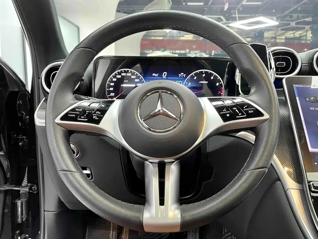 Mercedes-Benz GLC 2023 — фото 15