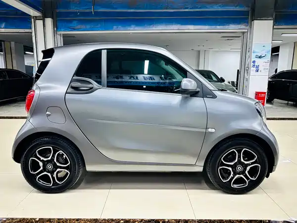 smart fortwo 2019