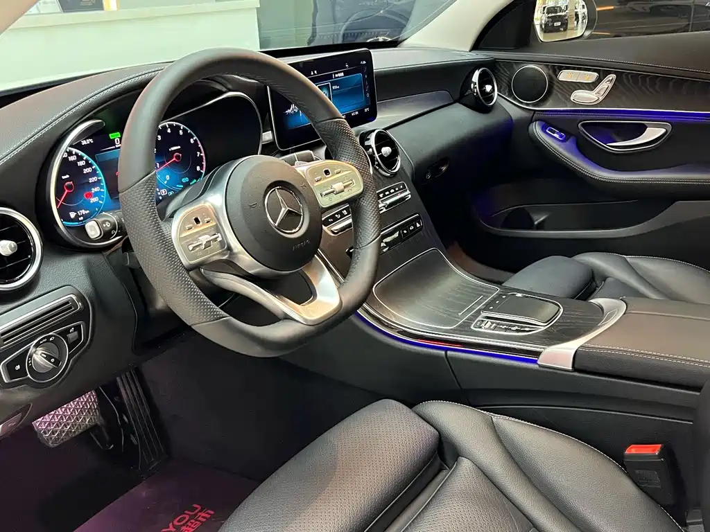 Mercedes-Benz C-Class 2020 — фото 8