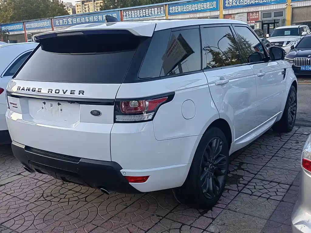 Land Rover Sport 2017 — фото 10