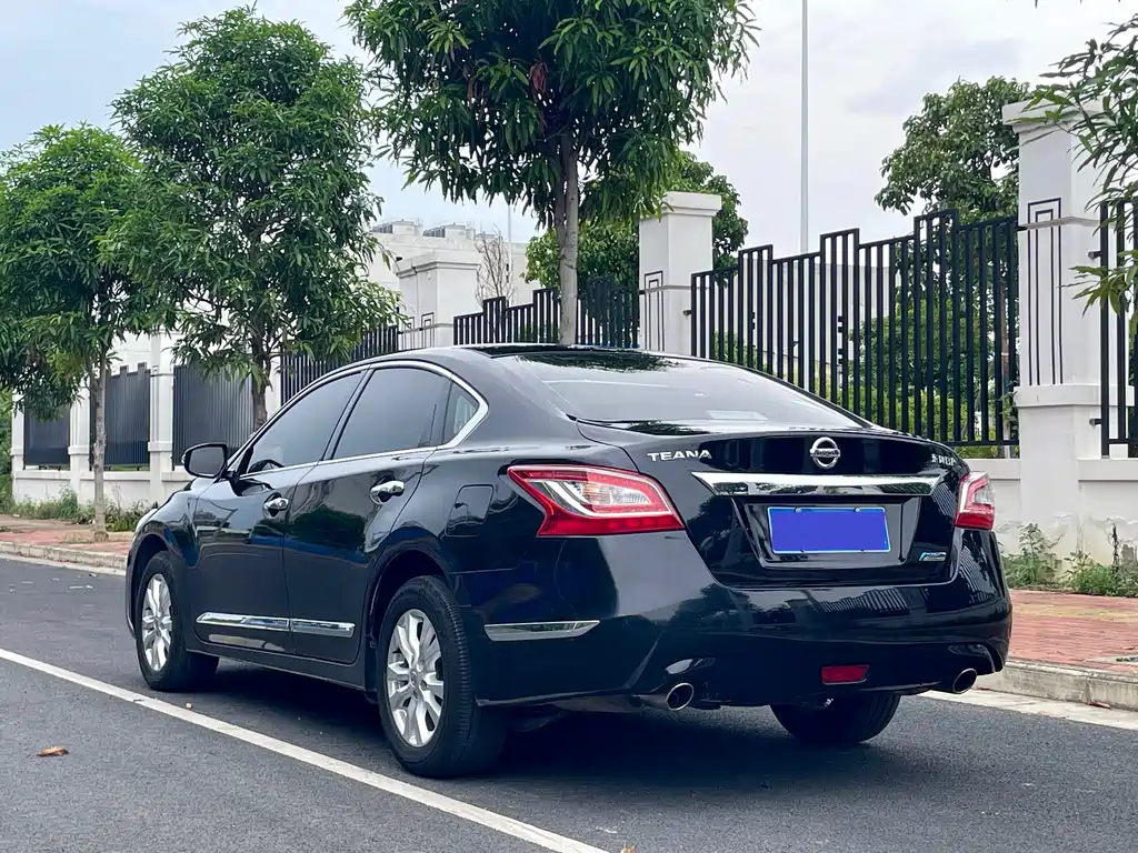 Nissan Teana 2016