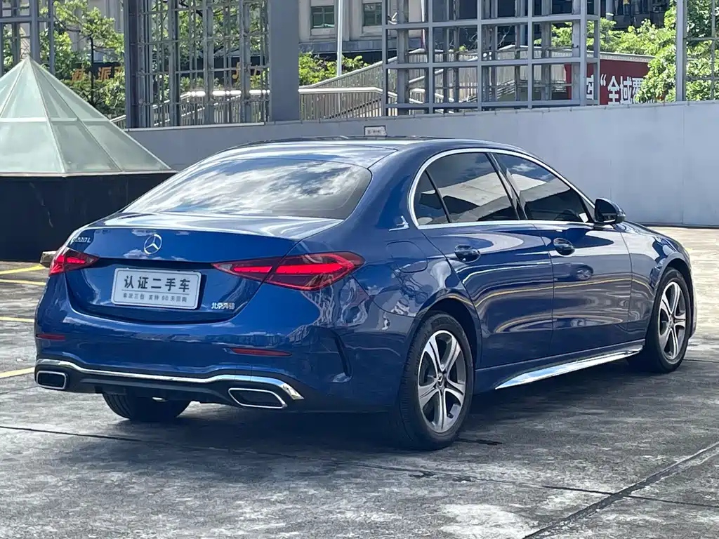 Mercedes-Benz C-Class 2022 — фото 9