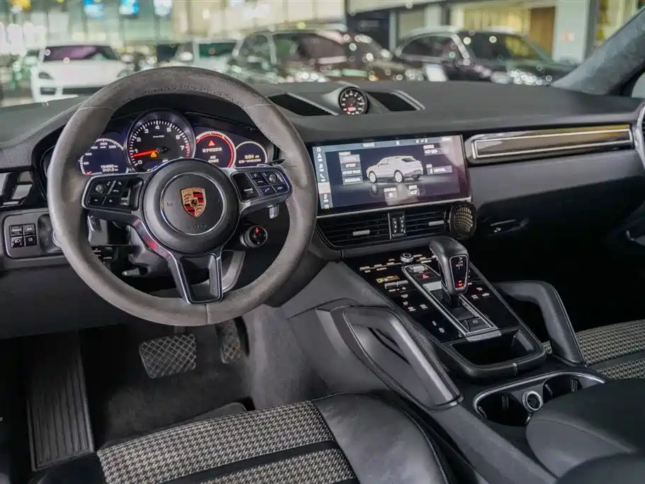Porsche Cayenne 2019