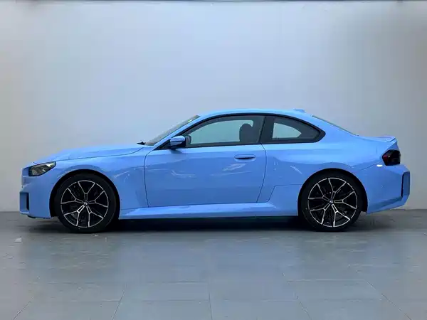 BMW M2 2025