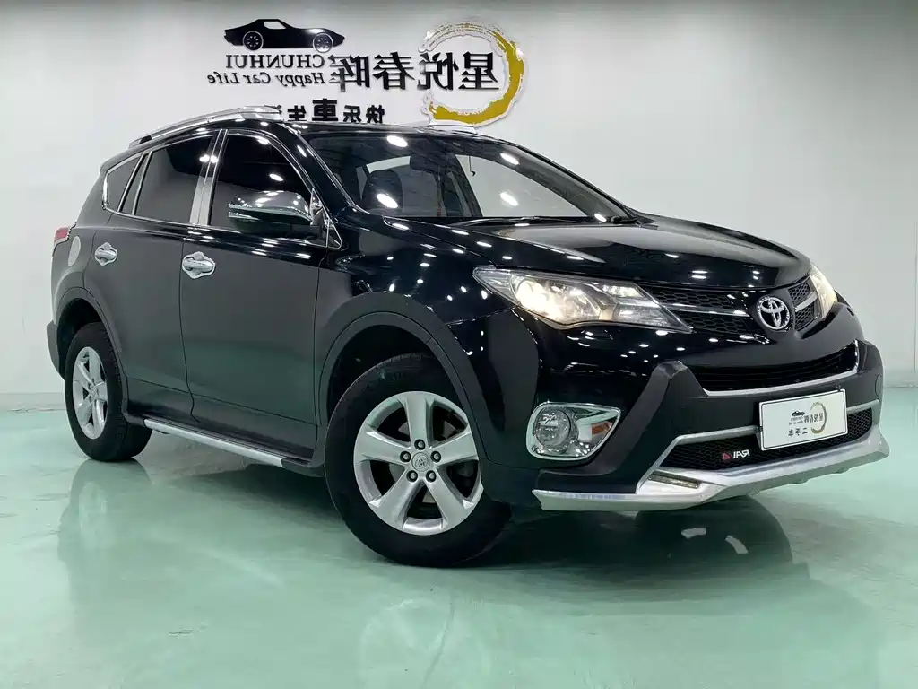 Toyota RAV4 2014