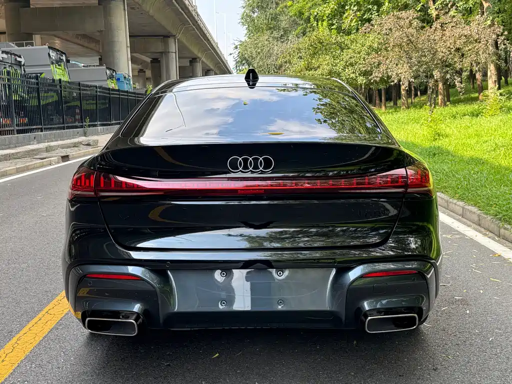 Audi A5L Sportback 2025 — фото 6