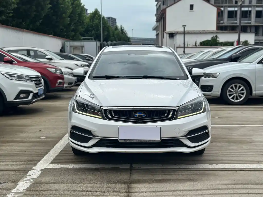 Geely Emgrand 2018