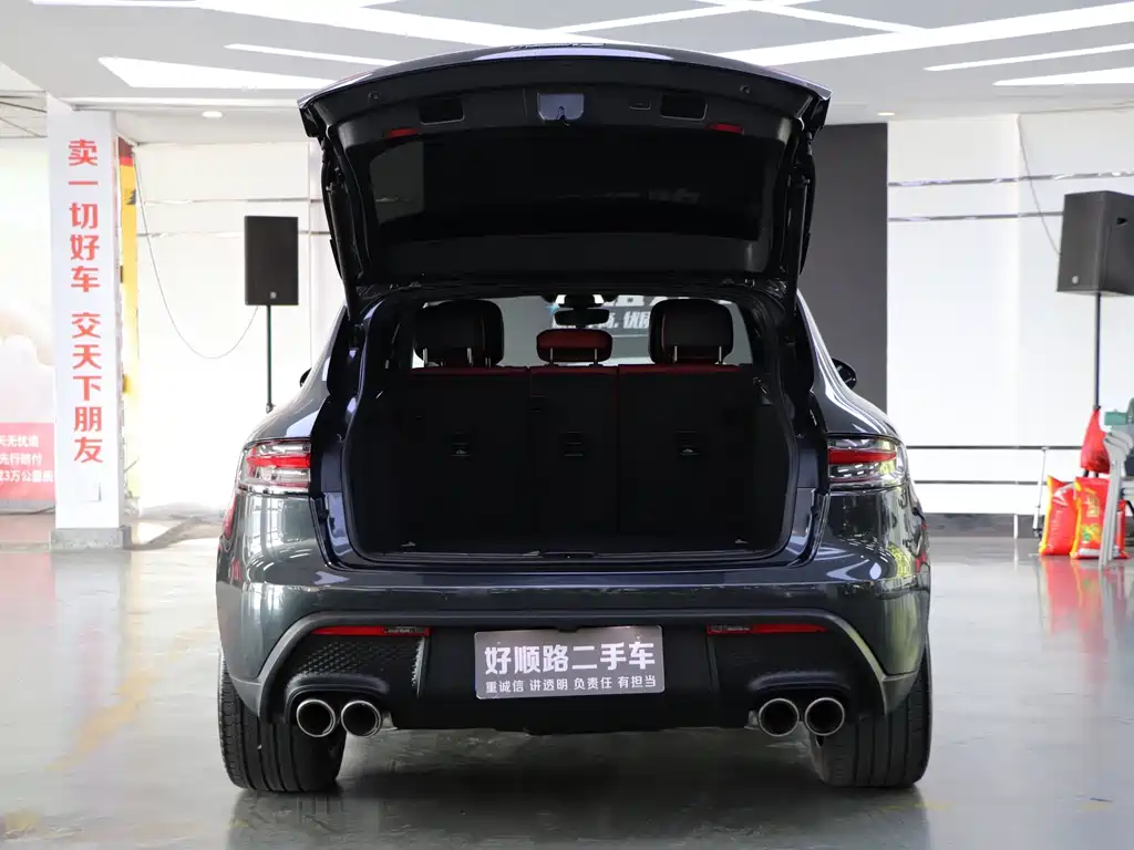 Porsche Macan 2023 — фото 26