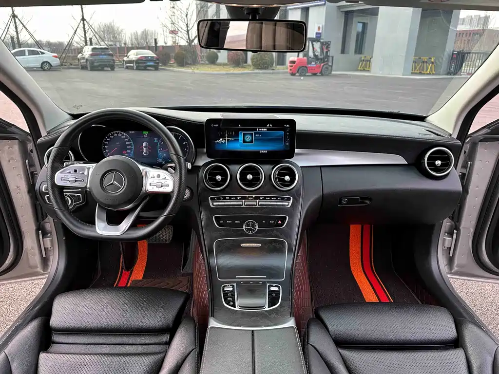 Mercedes-Benz C-Class 2020 — фото 11