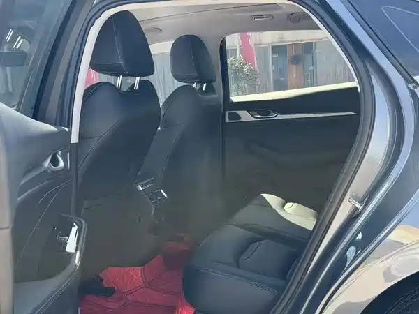 Geely Xingrui 2022