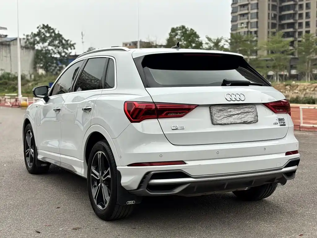 Audi Q3 2022