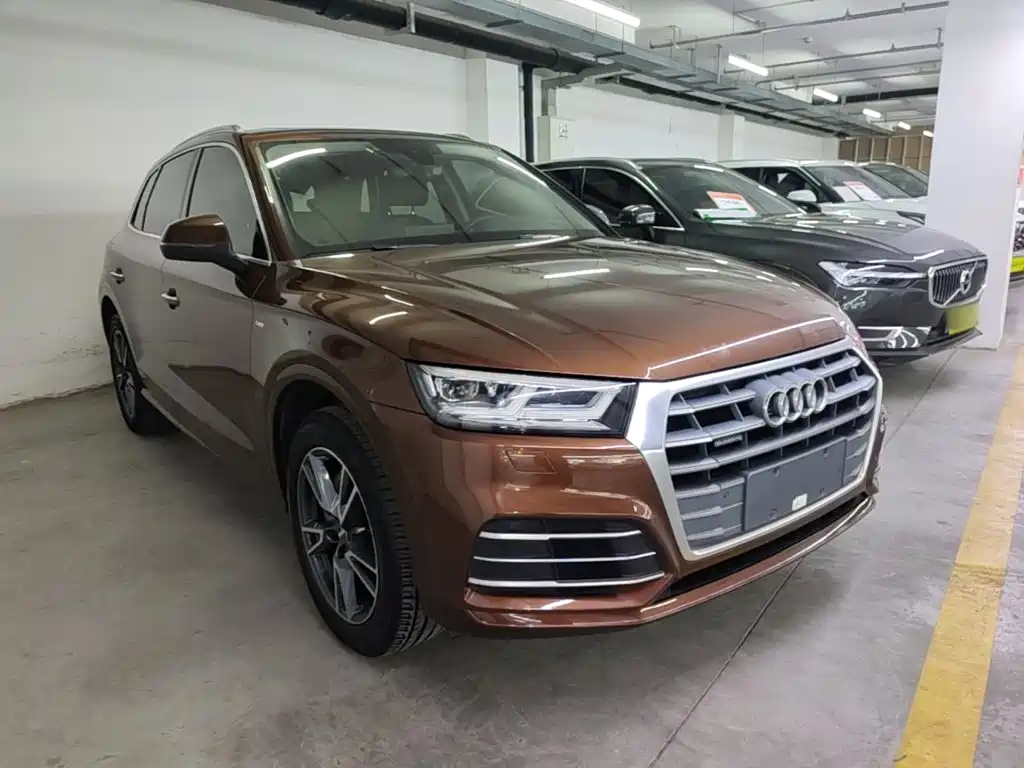 Audi Q5L 2019