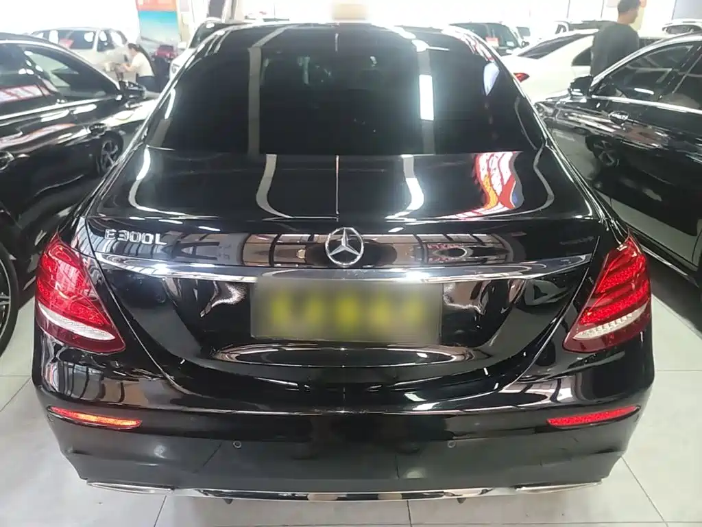Mercedes-Benz E-Class 2019