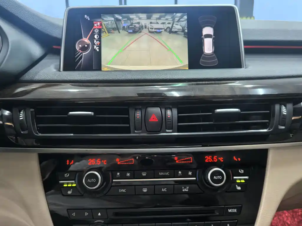 BMW X5 2015 — фото 14